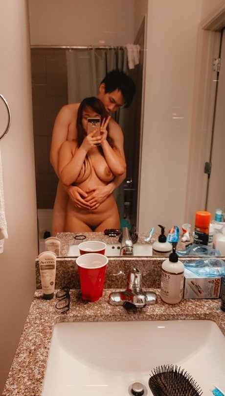 Naakte gelekte OnlyFans-foto van Xxssica