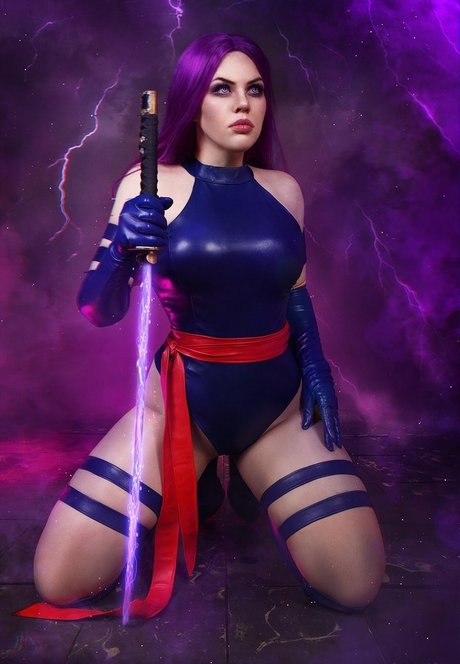 Alice Cosplay