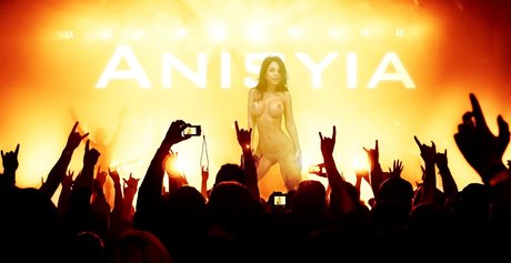 Naakte gelekte OnlyFans-foto van Anisyia
