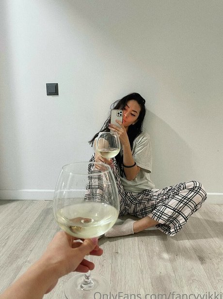 Naakte gelekte OnlyFans-foto van Fancyv