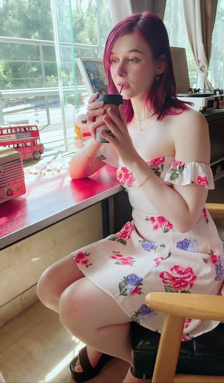 Naakte gelekte OnlyFans-foto van Yulicxlibri