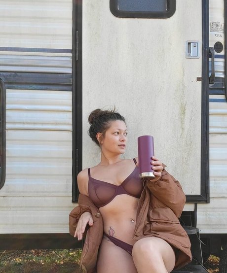 Naakte gelekte OnlyFans-foto van Chelsie Aryn