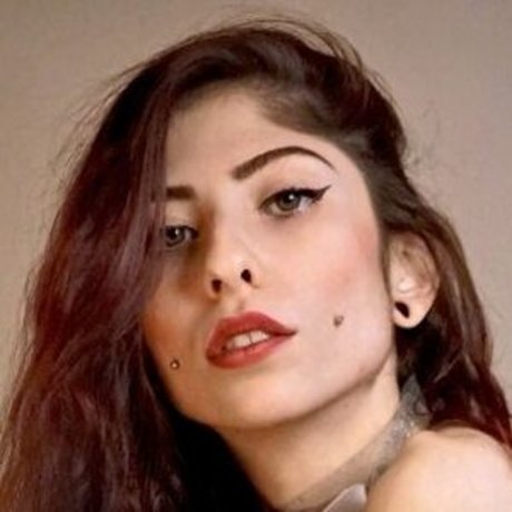 Naakte gelekte OnlyFans-foto van Ciiraiyazarela