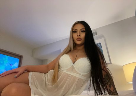 Naakte gelekte OnlyFans-foto van Vipress