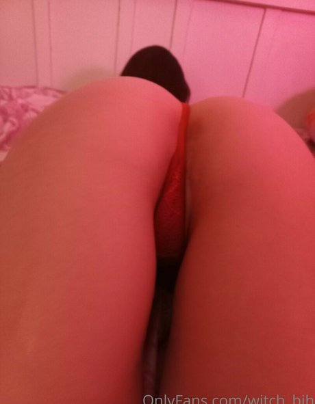 Naakte gelekte OnlyFans-foto van Bih Garcia
