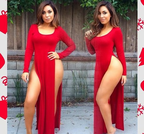 Naakte gelekte OnlyFans-foto van Uldouz Wallace