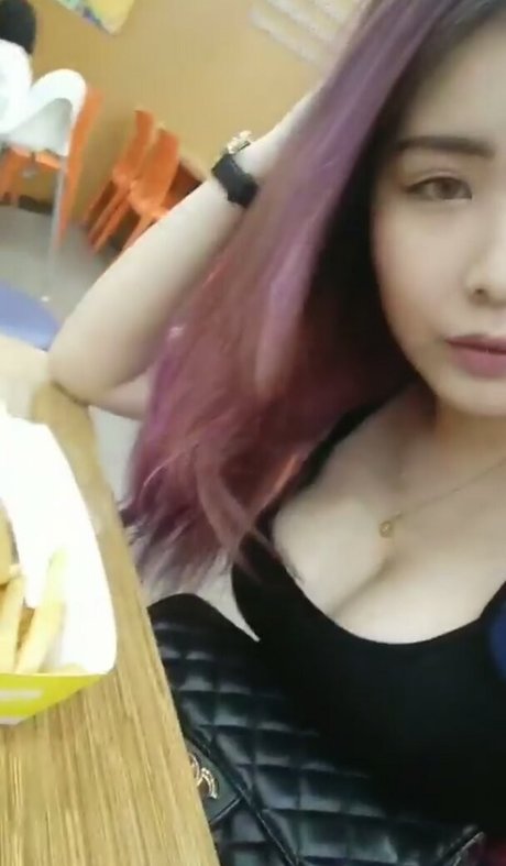 Naakte gelekte OnlyFans-foto van Crystalcyj
