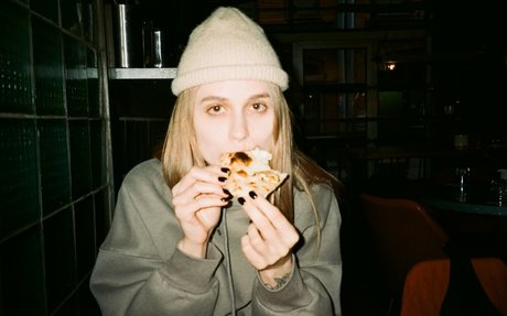 Naakte gelekte OnlyFans-foto van Liefhebberss