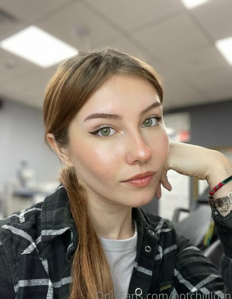 Naakte gelekte OnlyFans-foto van Notchilllorn