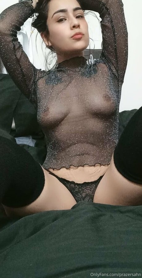 Naakte gelekte OnlyFans-foto van Kthegray