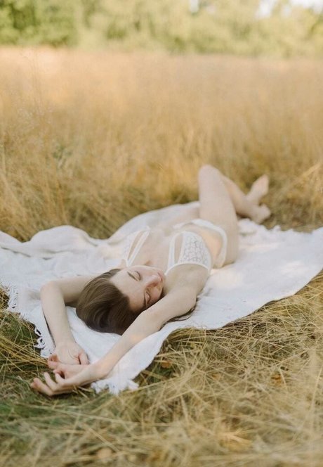 Naakte gelekte OnlyFans-foto van Sophei Bird