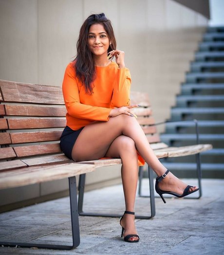 Naakte gelekte OnlyFans-foto van Gaanu Prasadi