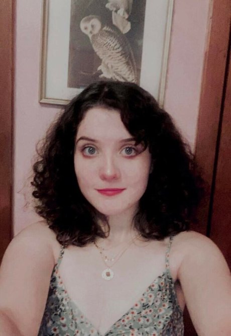 Naakte gelekte OnlyFans-foto van Apartmentfluffy7589