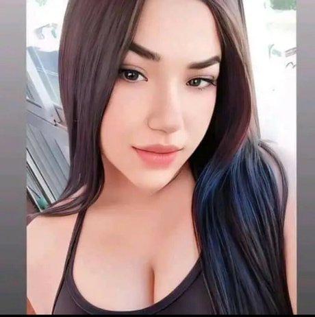 Naakte gelekte OnlyFans-foto van Paula Kil Barrio