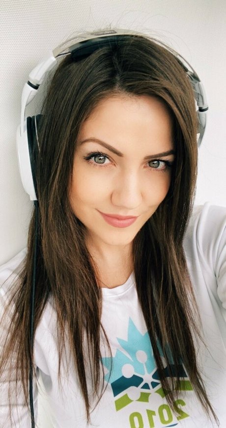 Naakte gelekte OnlyFans-foto van Kaypea