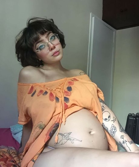 Naakte gelekte OnlyFans-foto van Amymaveriick