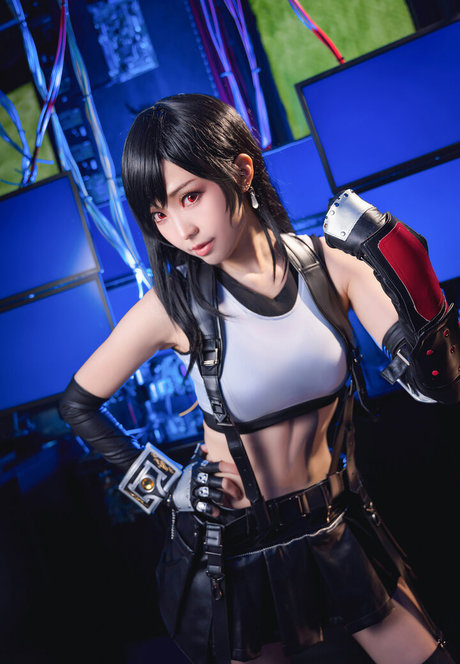 Naakte gelekte OnlyFans-foto van Ely Cosplayer