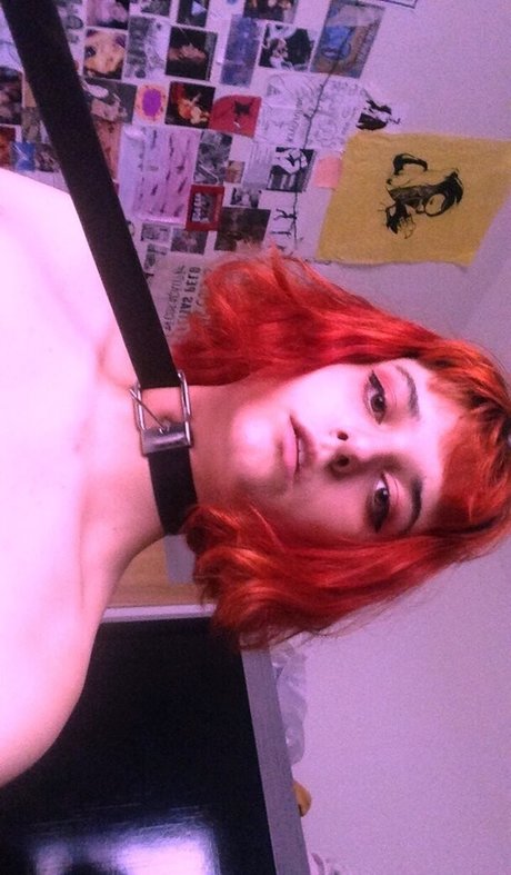 Naakte gelekte OnlyFans-foto van Alguem Tem Algo
