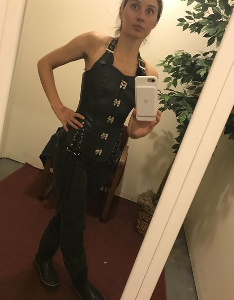 Naakte gelekte OnlyFans-foto van Lindsey Doe
