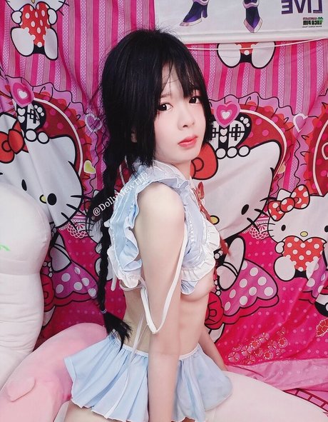 Naakte gelekte OnlyFans-foto van Dollymew
