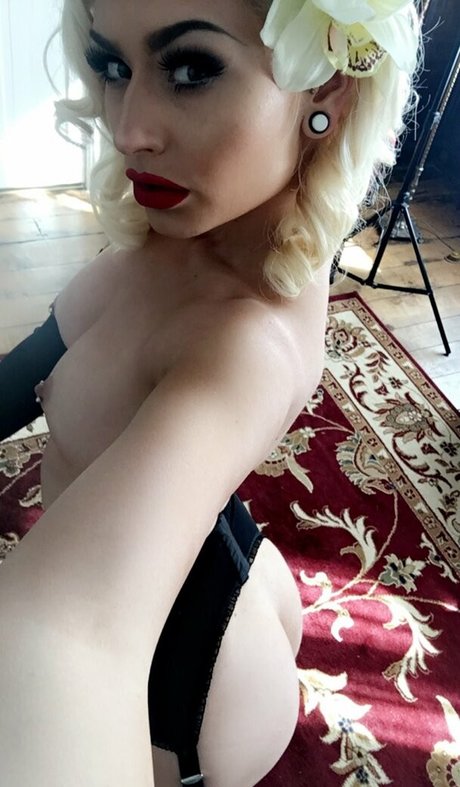 Romanie Smith
