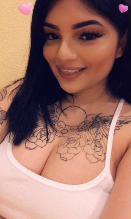 Naakte gelekte OnlyFans-foto van Mimi Latina Amateur