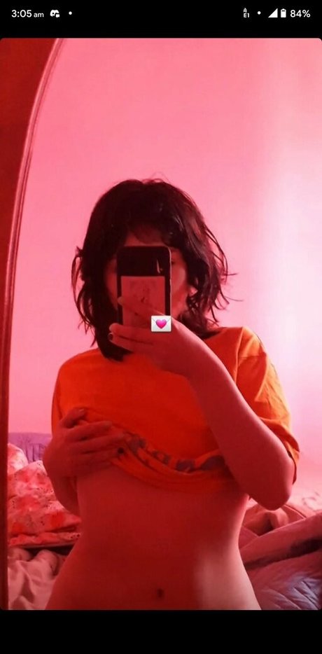 Naakte gelekte OnlyFans-foto van Cvpidbaby1