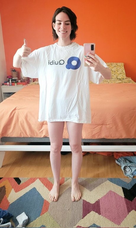 Naakte gelekte OnlyFans-foto van Maggie Mae Fish