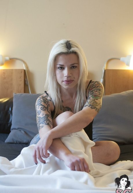 Naakte gelekte OnlyFans-foto van Adaga Sg