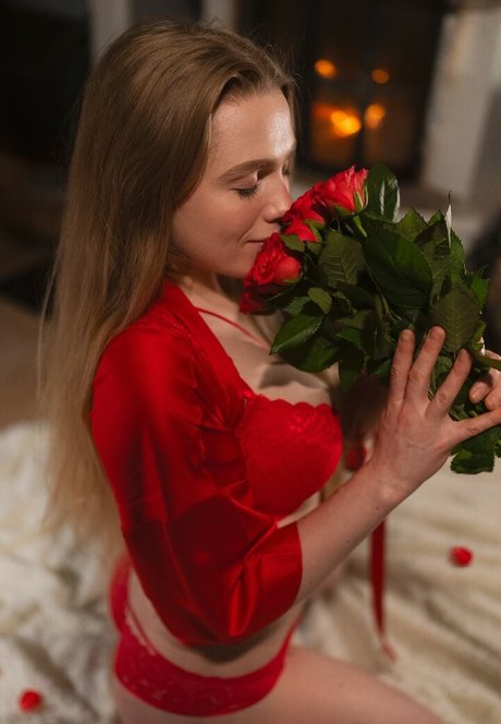 Naakte gelekte OnlyFans-foto van Sirisirililia