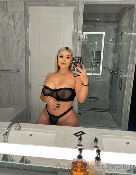 Naakte gelekte OnlyFans-foto van Bonital0lita