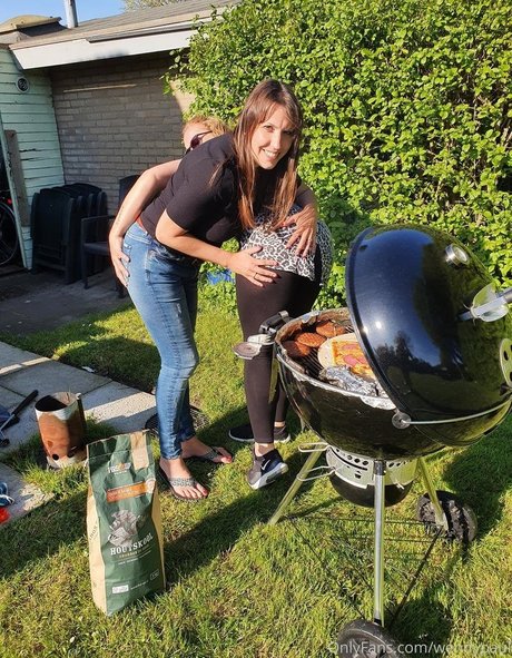 Naakte gelekte OnlyFans-foto van Wendypaul
