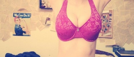 Naakte gelekte OnlyFans-foto van Specialmoons