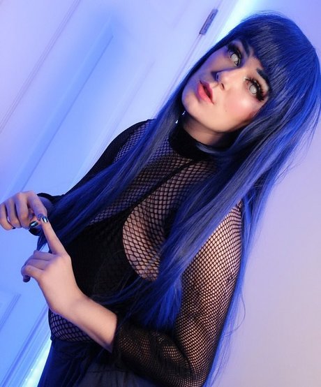 Naakte gelekte OnlyFans-foto van Tsunderedragon