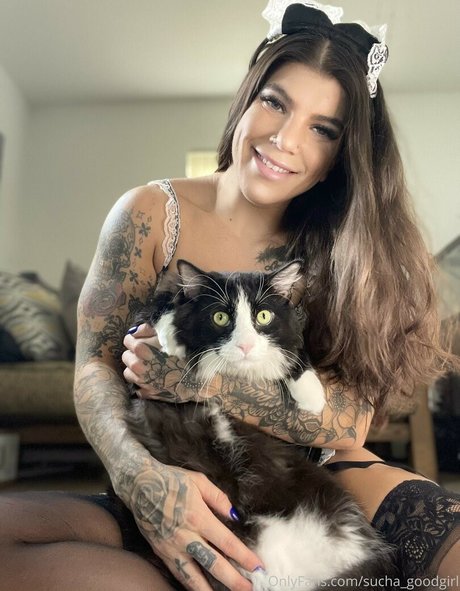 Naakte gelekte OnlyFans-foto van Suchagoodgirldanie