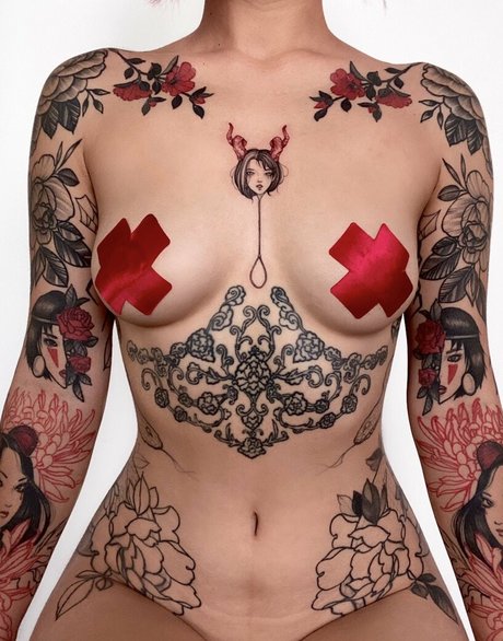 Naakte gelekte OnlyFans-foto van Lunachrissy