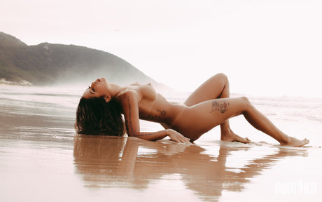 Naakte gelekte OnlyFans-foto van Fernanda