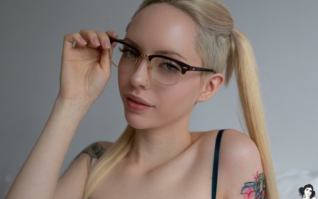 Naakte gelekte OnlyFans-foto van Slust
