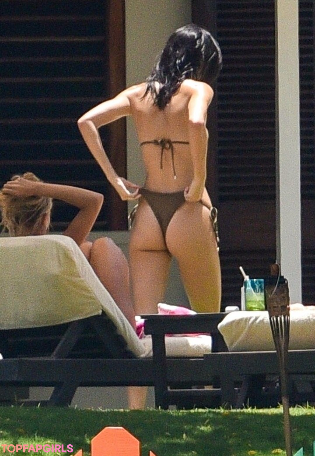 Naakte gelekte OnlyFans-foto van Kendall Jenner #1075