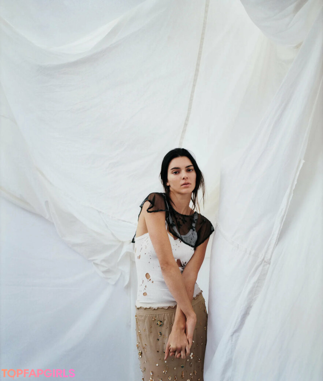 Naakte gelekte OnlyFans-foto van Kendall Jenner #1570