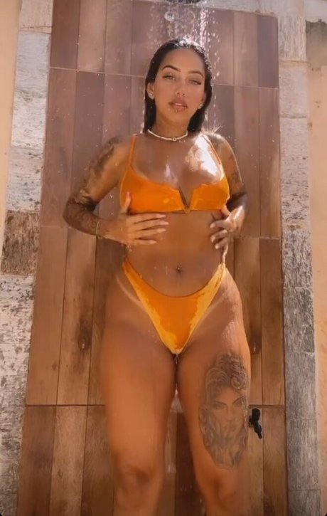 Muito Linda