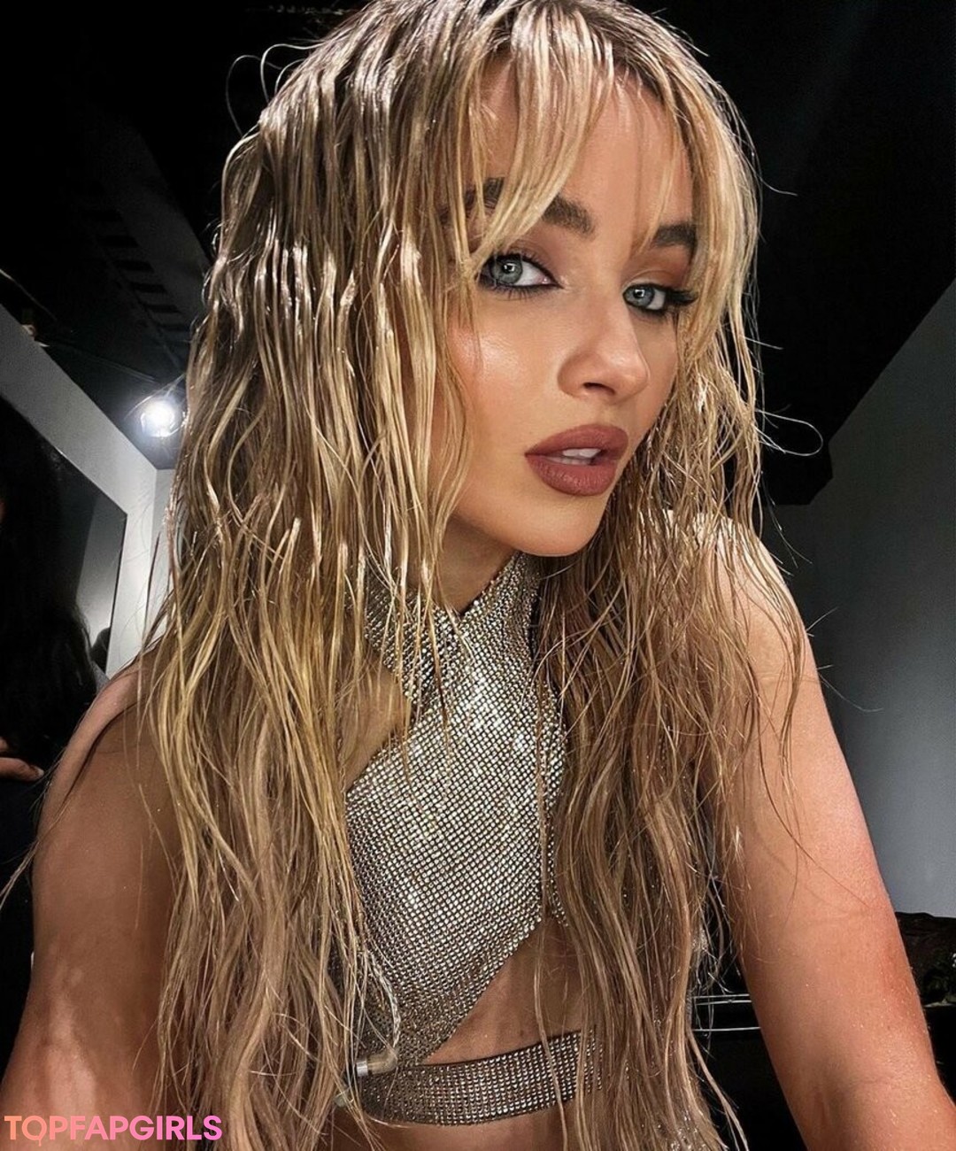Naakte gelekte OnlyFans-foto van Sabrina Carpenter #1280