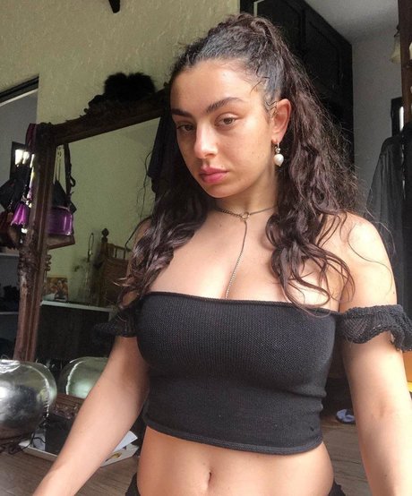 Charli XCX