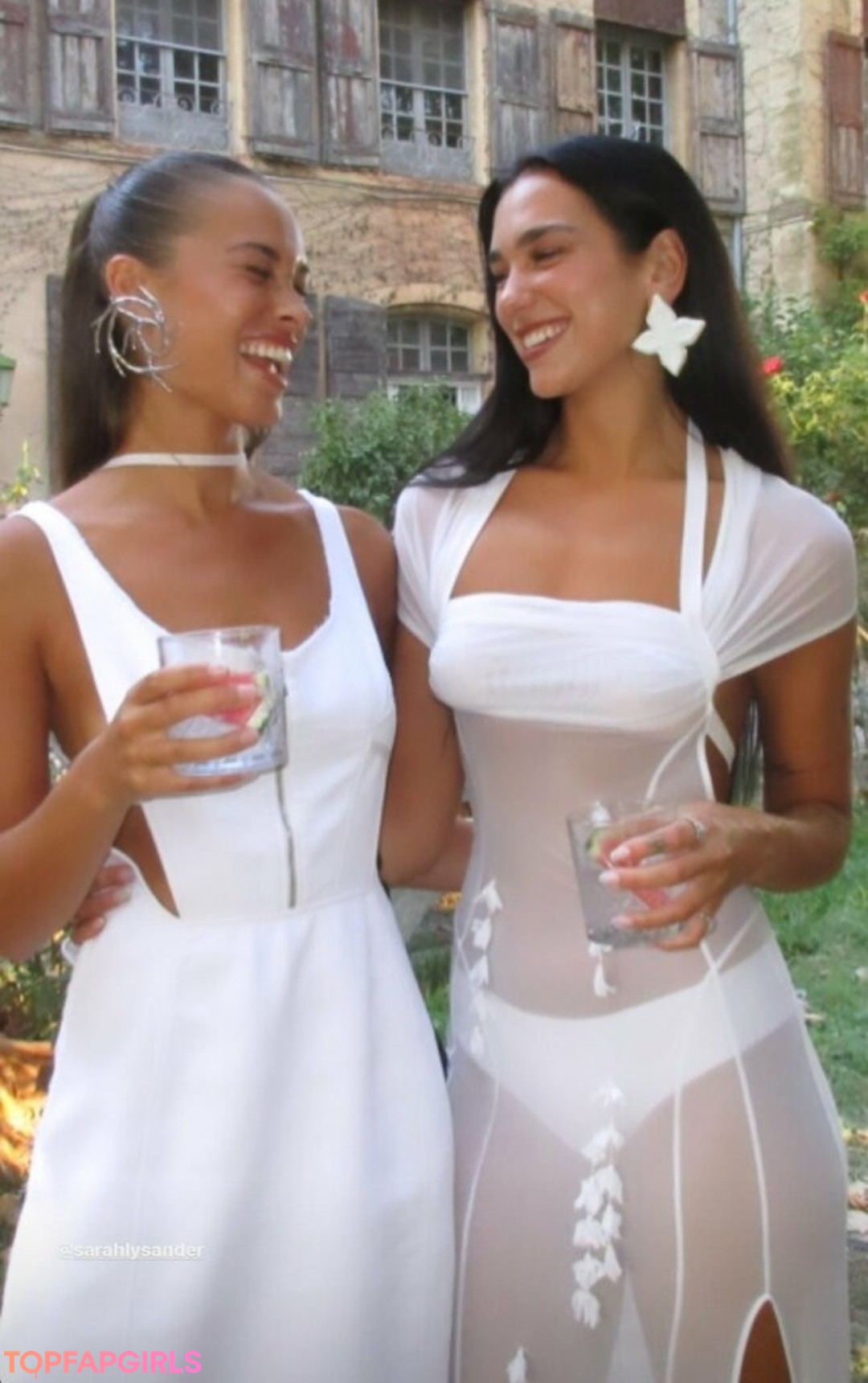 Naakte gelekte OnlyFans-foto van Dua Lipa #1256