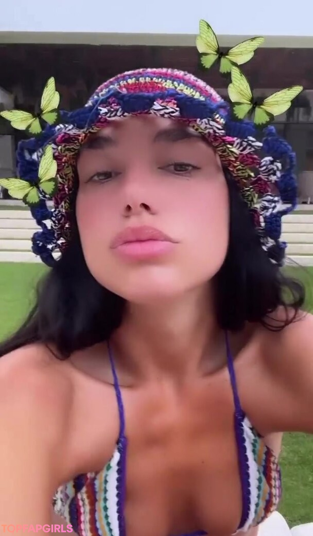 Naakte gelekte OnlyFans-foto van Dua Lipa #1278