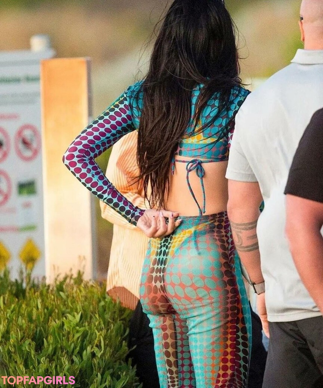 Naakte gelekte OnlyFans-foto van Dua Lipa #1542