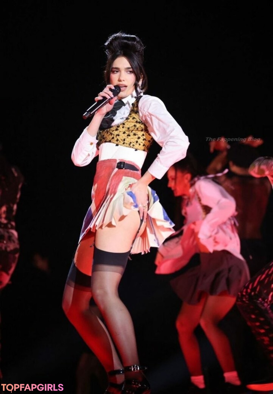 Naakte gelekte OnlyFans-foto van Dua Lipa #1620