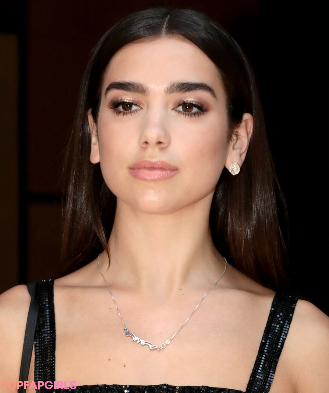 Naakte gelekte OnlyFans-foto van Dua Lipa #1852
