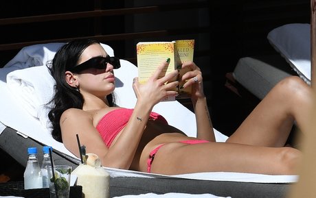 Dua Lipa
