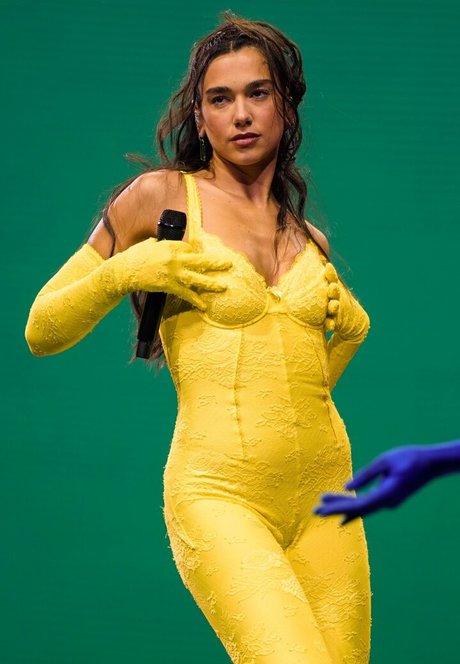 Dua Lipa